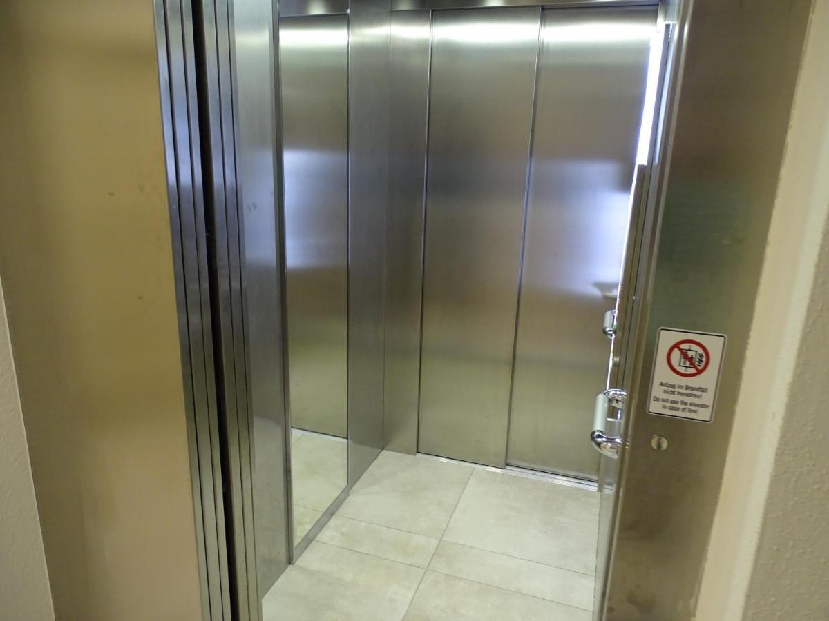 Gaestehaus Uezel Friedrichshafen Ngoại thất bức ảnh