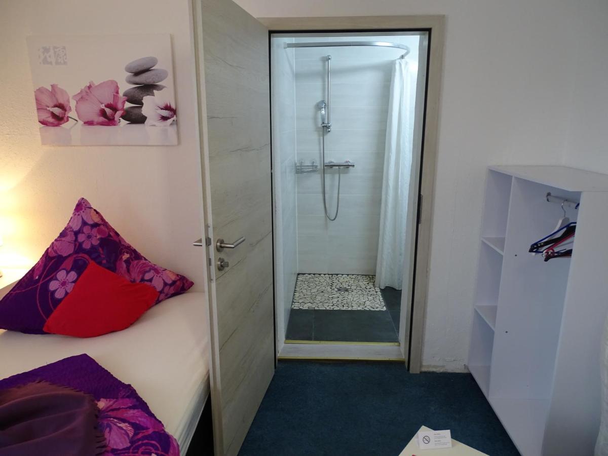 Gaestehaus Uezel Friedrichshafen Ngoại thất bức ảnh