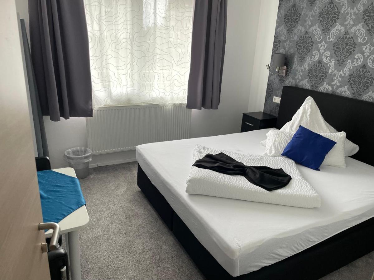 Gaestehaus Uezel Friedrichshafen Ngoại thất bức ảnh