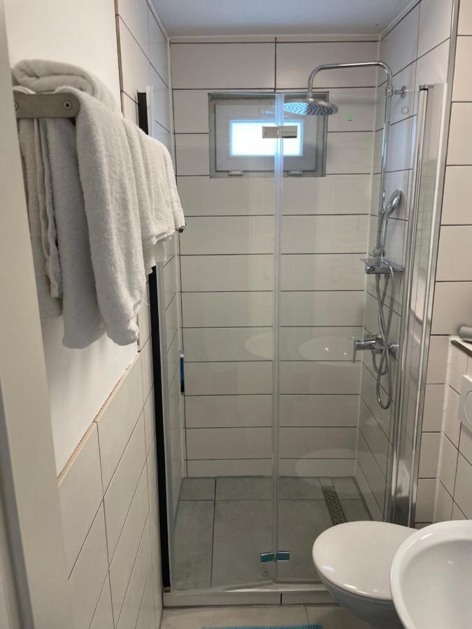 Gaestehaus Uezel Friedrichshafen Ngoại thất bức ảnh