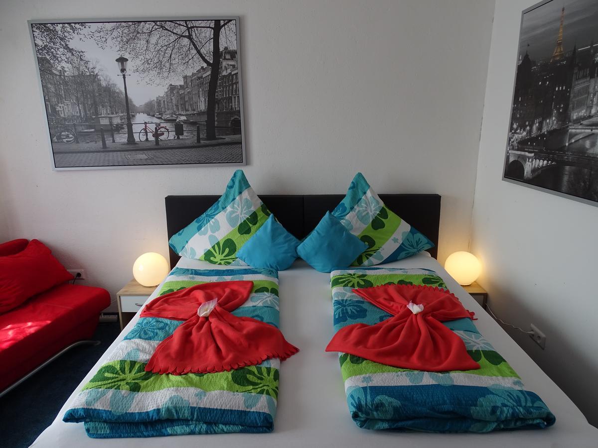 Gaestehaus Uezel Friedrichshafen Ngoại thất bức ảnh